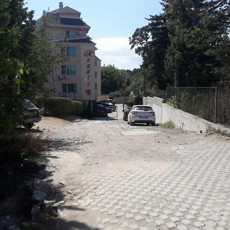 דירות וארנה Студия В Комплексе Rozali מראה חיצוני תמונה